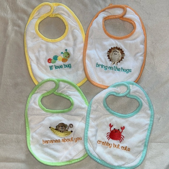 Source Unknown Other - (4) Baby Bibs Bundle